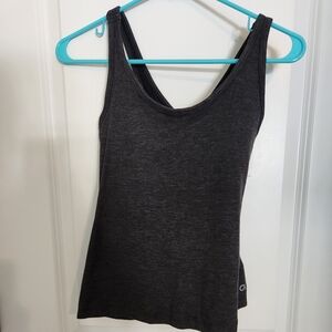 GapFit Brushed Tech Jersey tank. Small
